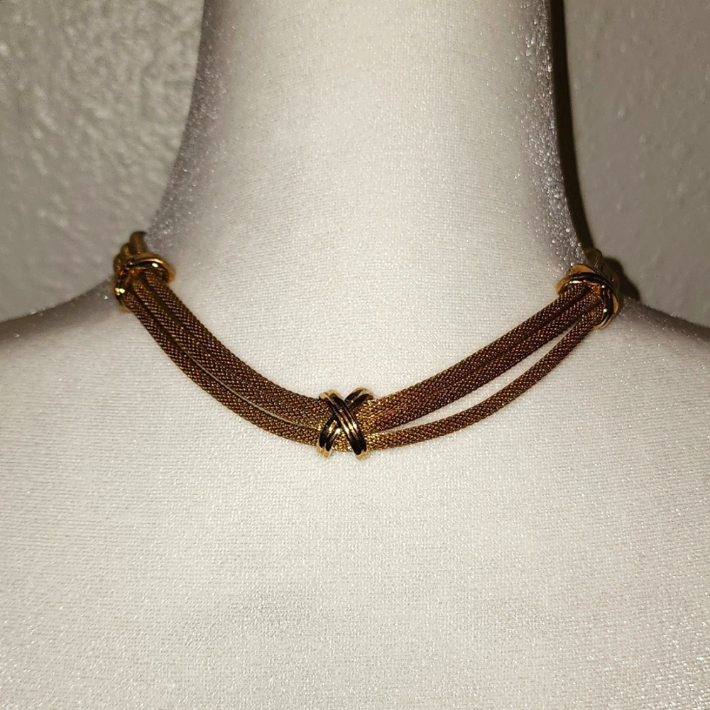 90s Goldtone Mesh Necklace